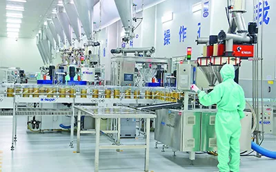 食品卫生级振动筛主要应用在食品、医药行业，食品卫生级振动筛该设备干净